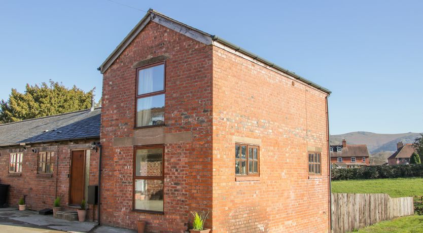 Photo of Old Hall Barn 2