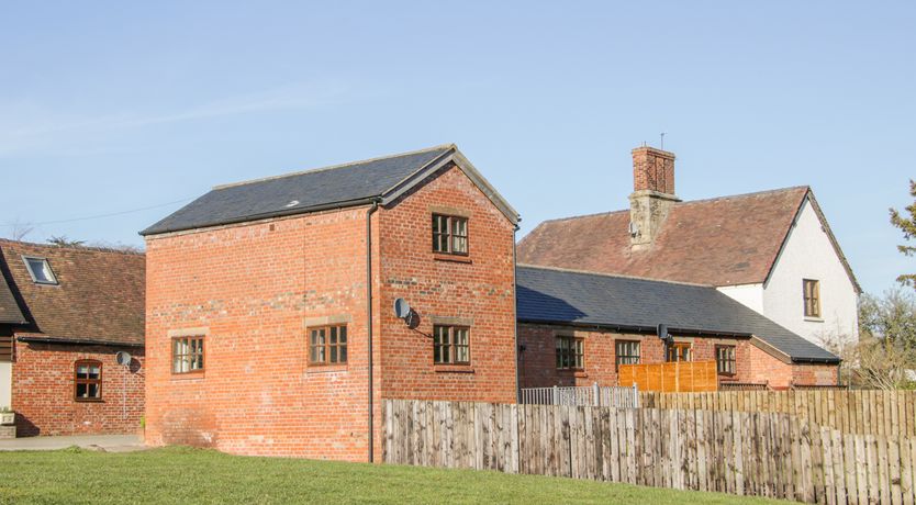 Photo of Old Hall Barn 2