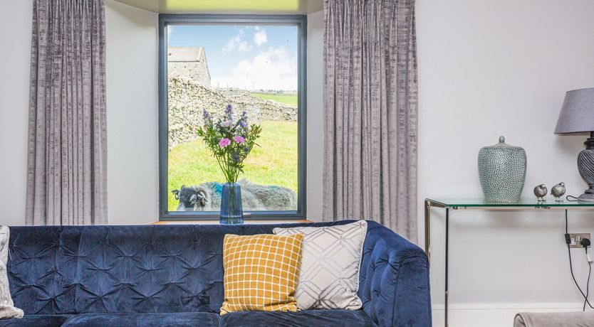 Photo of Dallicar House