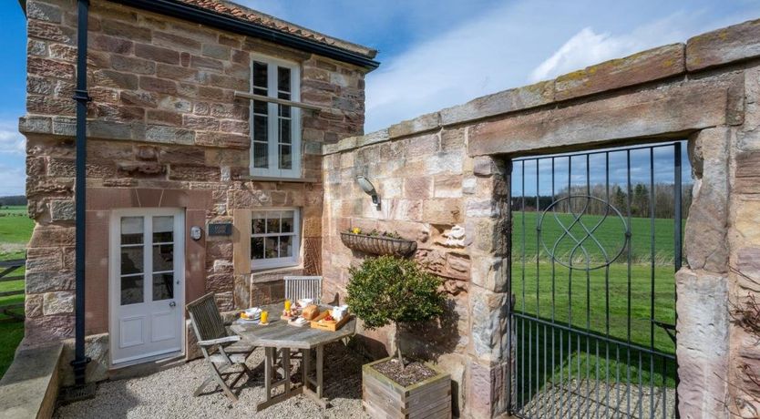 Photo of 1 Bed in Patrick Brompton