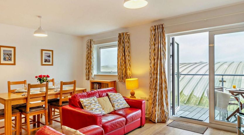 Photo of 2 Bed in Newquay