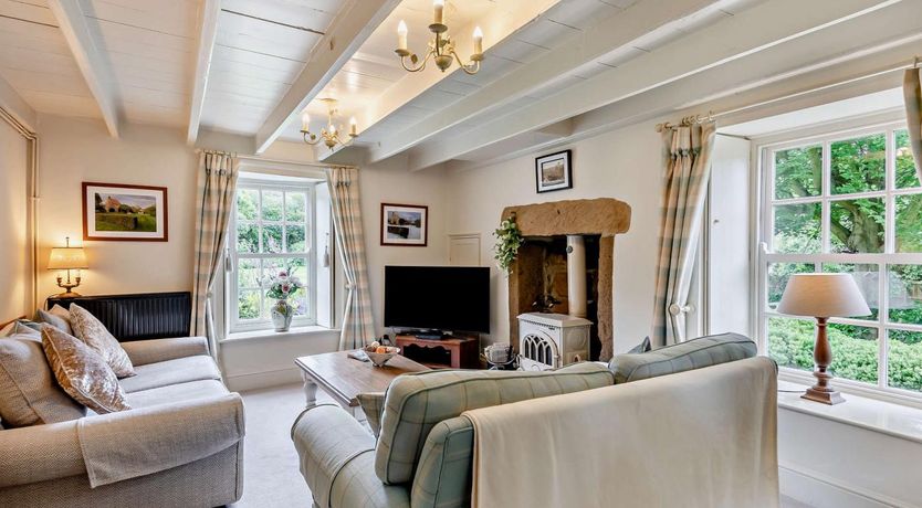 Photo of 2 Bed in Sandsend