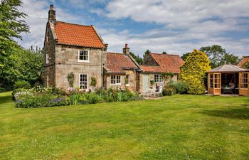 2 Bed in Sandsend Holiday Cottage