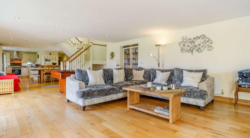 Photo of 4 Bed in Middlesbrough