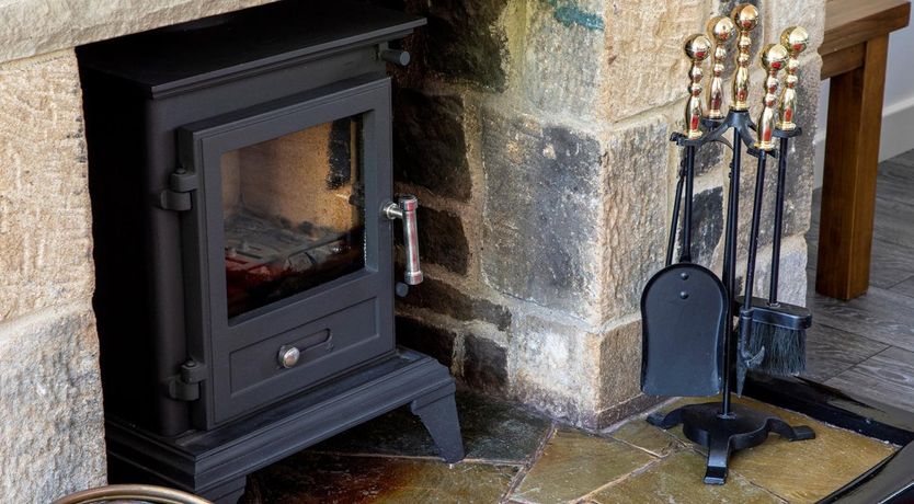 Photo of 4 Bed in Leathley