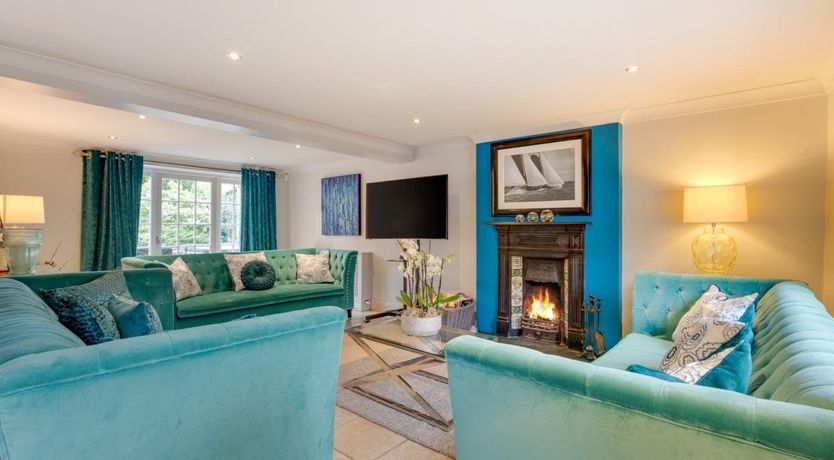 Photo of 6 Bed in Gilling West