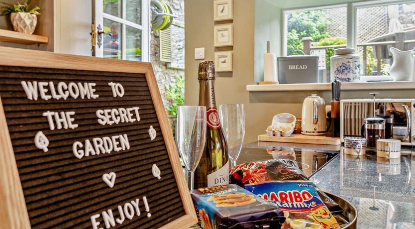 Photo of 2 Bed in Richmond