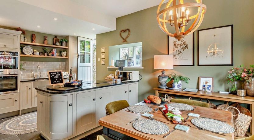 Photo of 2 Bed in Richmond