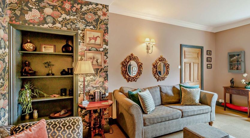 Photo of 2 Bed in Richmond