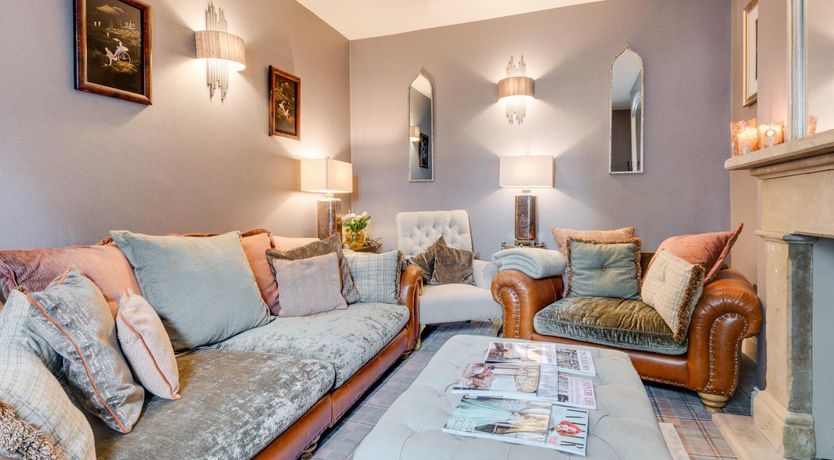 Photo of 3 Bed in Wensley Station