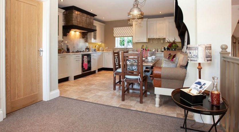 Photo of 2 Bed in Dacre Banks