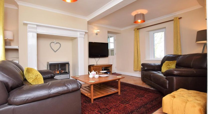 Photo of 4 Bed in Barnstaple