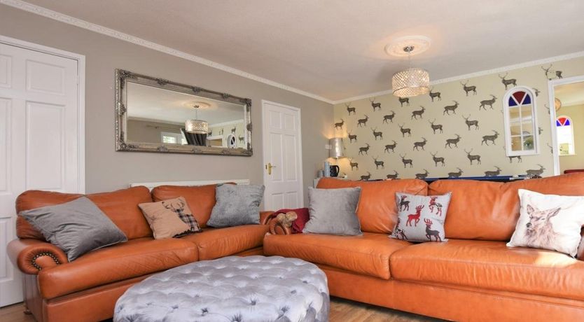 Photo of 4 Bed in Goodleigh