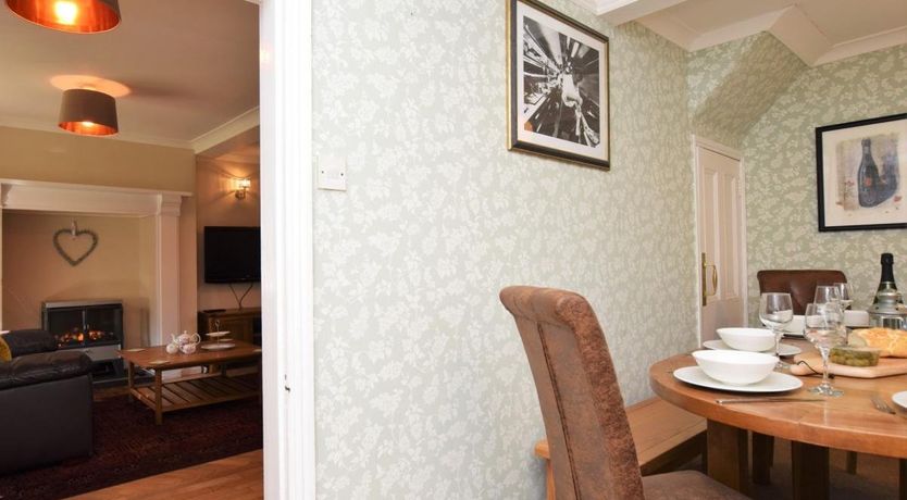 Photo of 4 Bed in Goodleigh