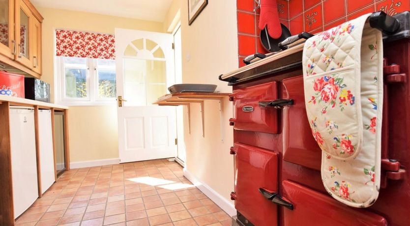 Photo of 4 Bed in Goodleigh