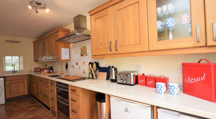Photo of 4 Bed in Barnstaple