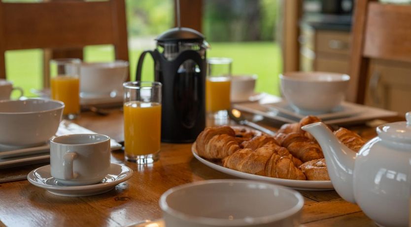 Photo of 5 Bed in Gilling West