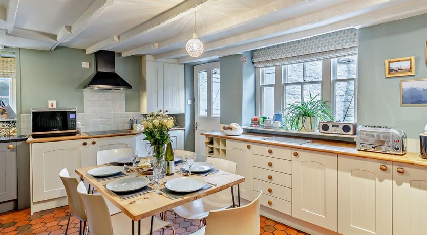 Photo of 3 Bed in Richmond