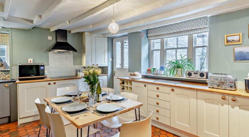 Photo of 3 Bed in Richmond