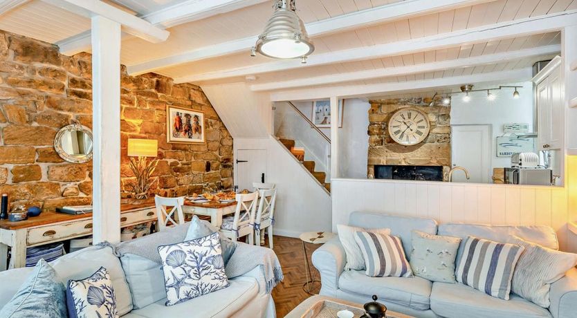 Photo of 3 Bed in Robin Hoods Bay