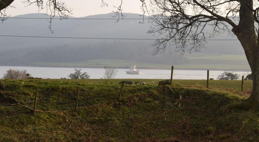 Photo of 5 Bed in Colintraive