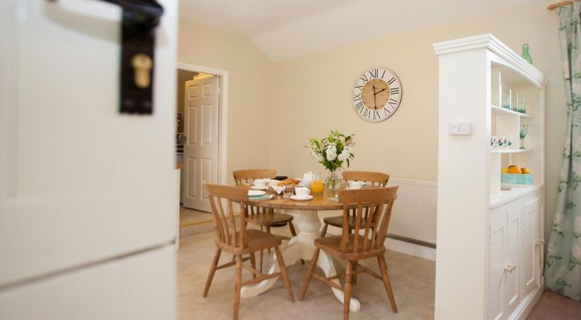 Photo of 2 Bed in Saltmarshe