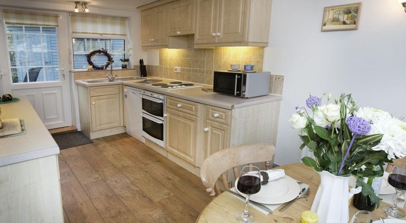 Photo of 3 Bed in Sandsend