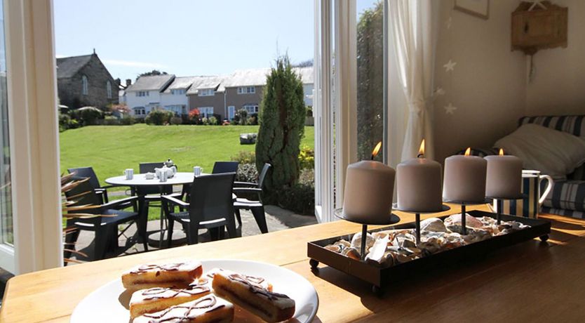 Photo of Bwthyn y Mor