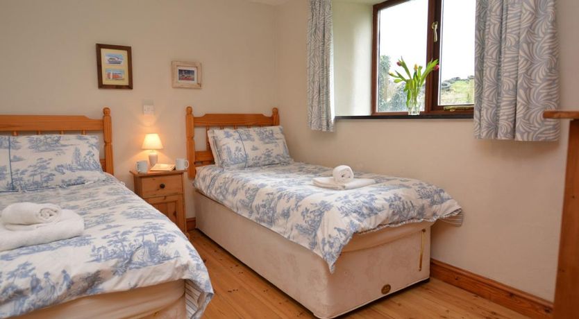 Photo of 2 Bed in Morwenstow