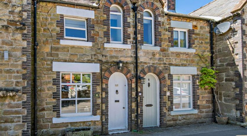 Photo of in Rosedale (G0120)