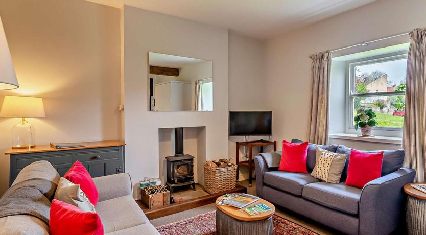 Photo of 2 Bed in Moulton