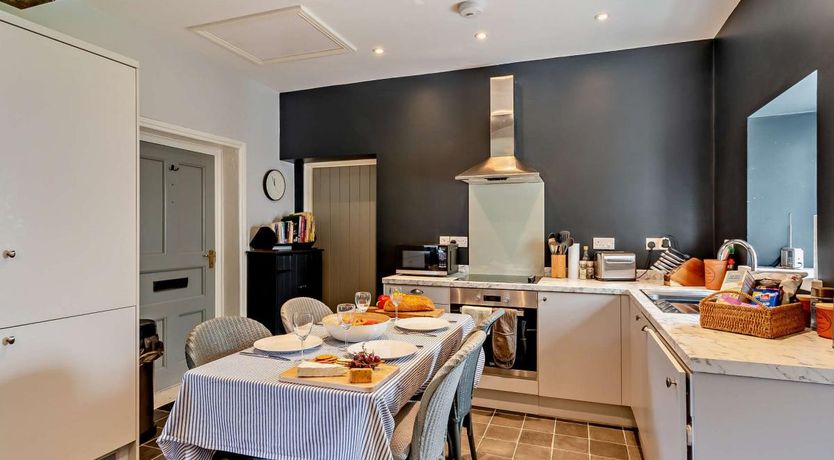 Photo of 2 Bed in Moulton