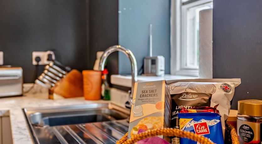 Photo of 2 Bed in Moulton