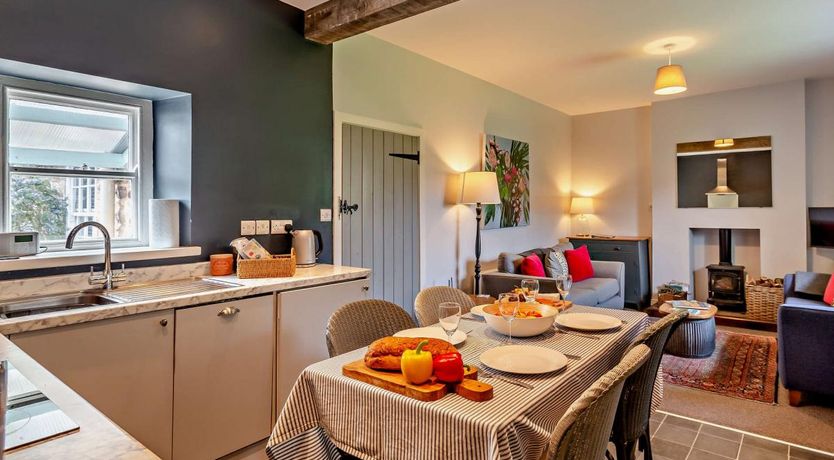 Photo of 2 Bed in Moulton