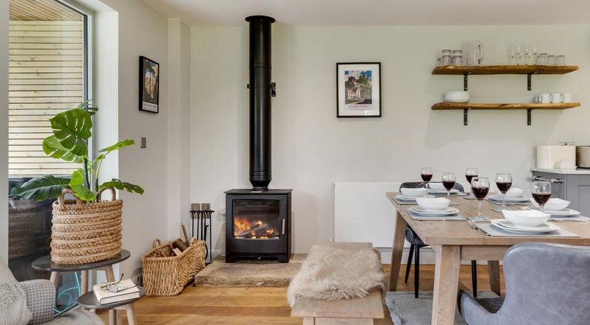 Photo of 3 Bed in Norwood