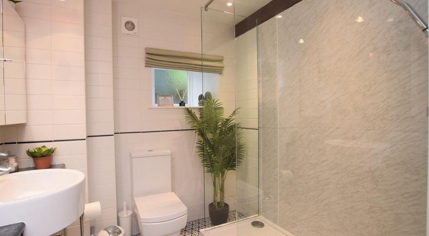 Photo of 2 Bed in Litton