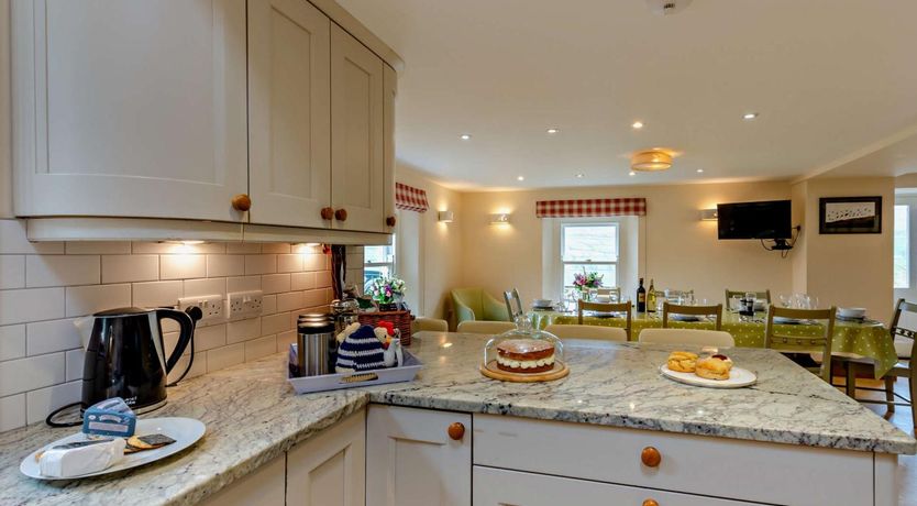 Photo of 4 Bed in Richmond