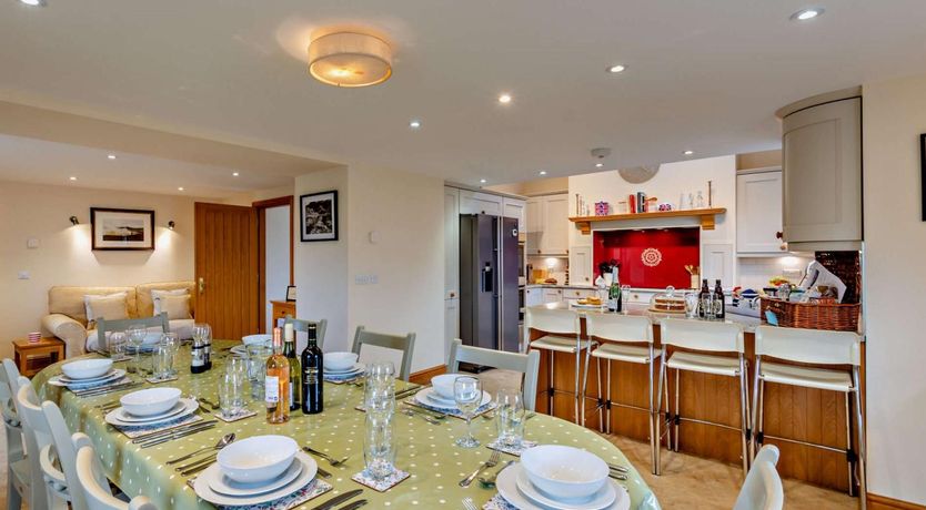 Photo of 4 Bed in Richmond