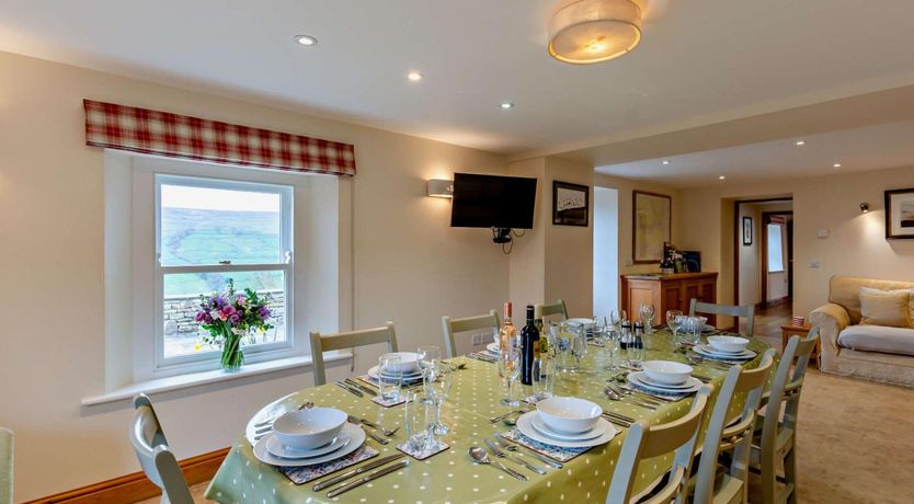 Photo of 4 Bed in Richmond