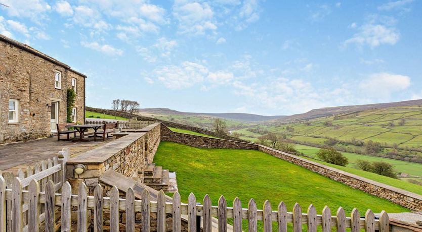 Photo of 4 Bed in Richmond