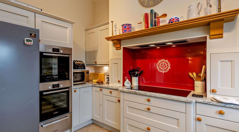 Photo of 4 Bed in Richmond