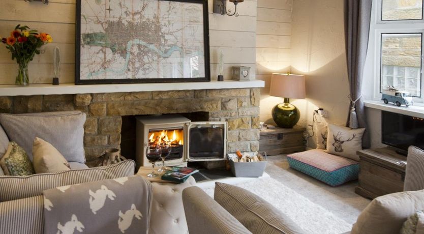 Photo of 2 Bed in Sandsend