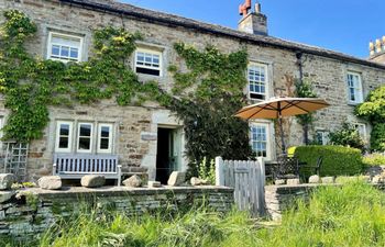 in Low Row (G0079) Holiday Cottage