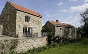 Photo of Cottage in North Yorkshire