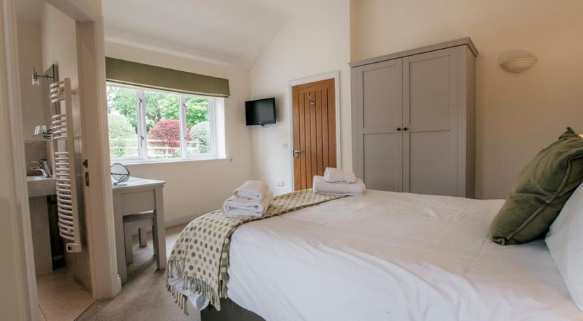 Photo of 3 Bed in Little Crakehall