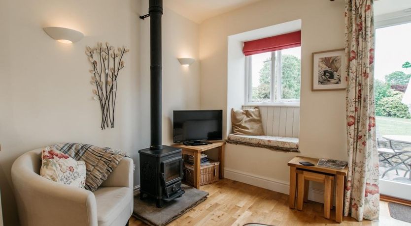 Photo of 1 Bed in Little Crakehall