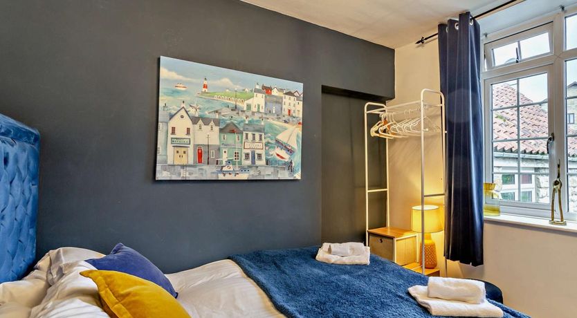 Photo of 5 Bed in Pickering