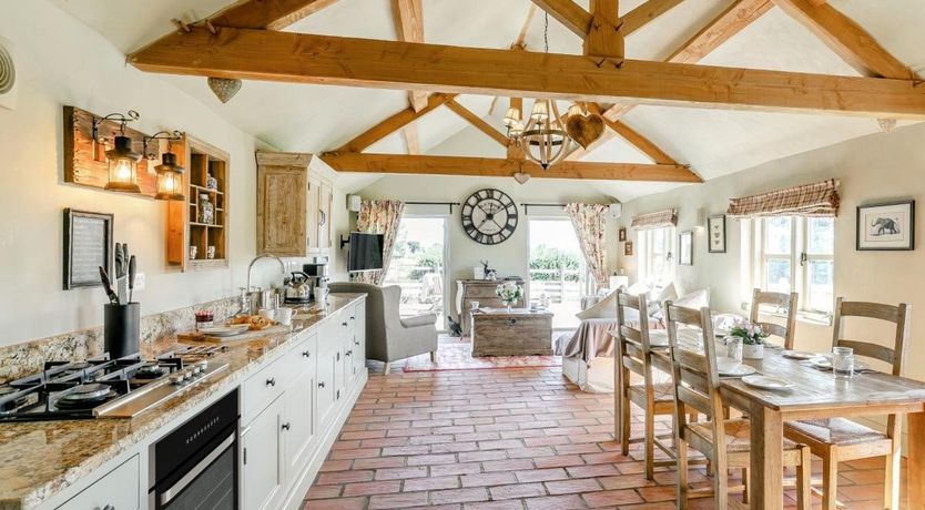 Photo of 2 Bed in Ellerton