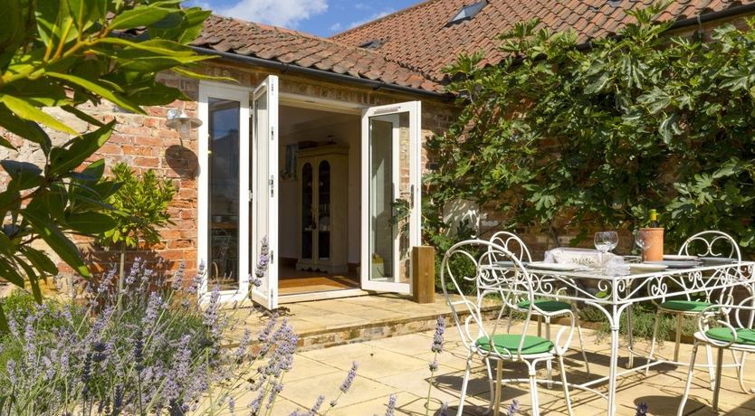 Photo of 2 Bed in Marton le Moor