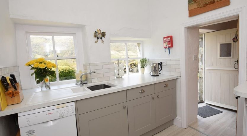 Photo of 4 Bed in Starbotton